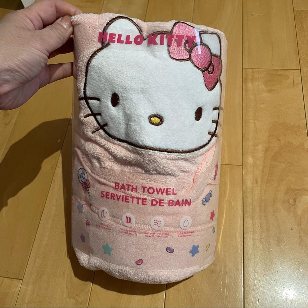New hello kitty bath towel